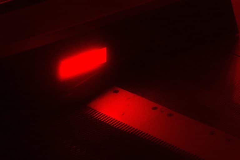 red-light-wavelength